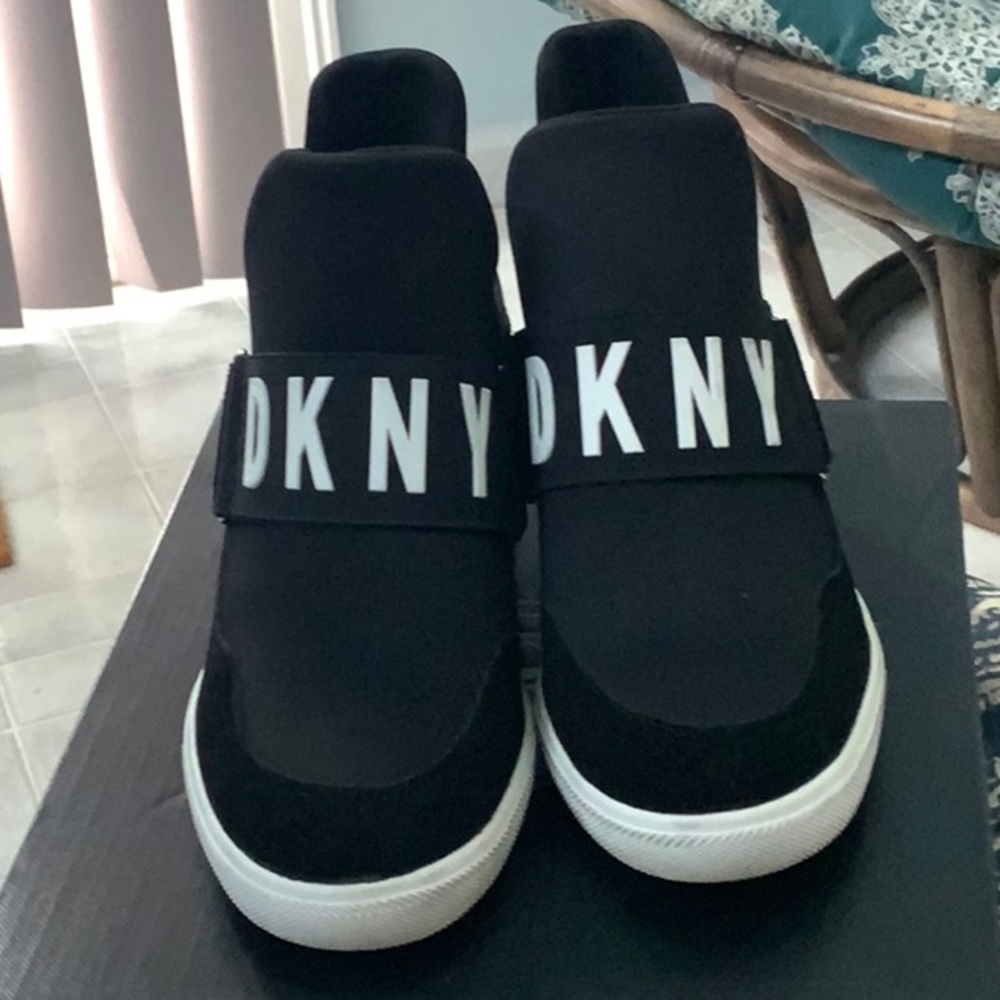 DKNY wedge shoes